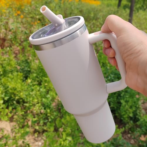 Beste Tumbler Platz 15: 40oz Adventure tumbler avec...